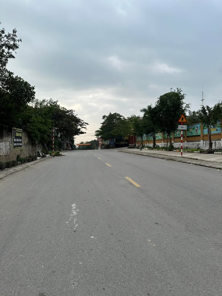 Đất nền 180m² tại Thôn Nam, Đồng Việt, Yên Dũng chỉ 1 tỷ - Đầu tư sinh lời ngay!