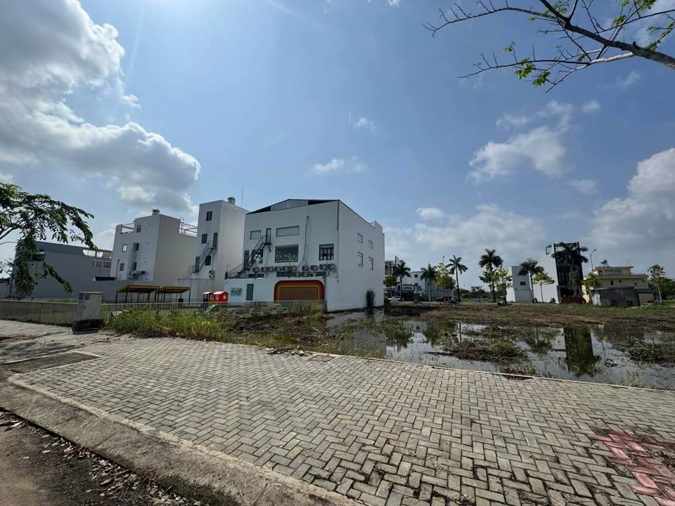 Đất nền đường Số 8, Phường An Xuyên, Cà Mau 100m² chỉ 1 tỷ - Cơ hội đầu tư hấp dẫn!