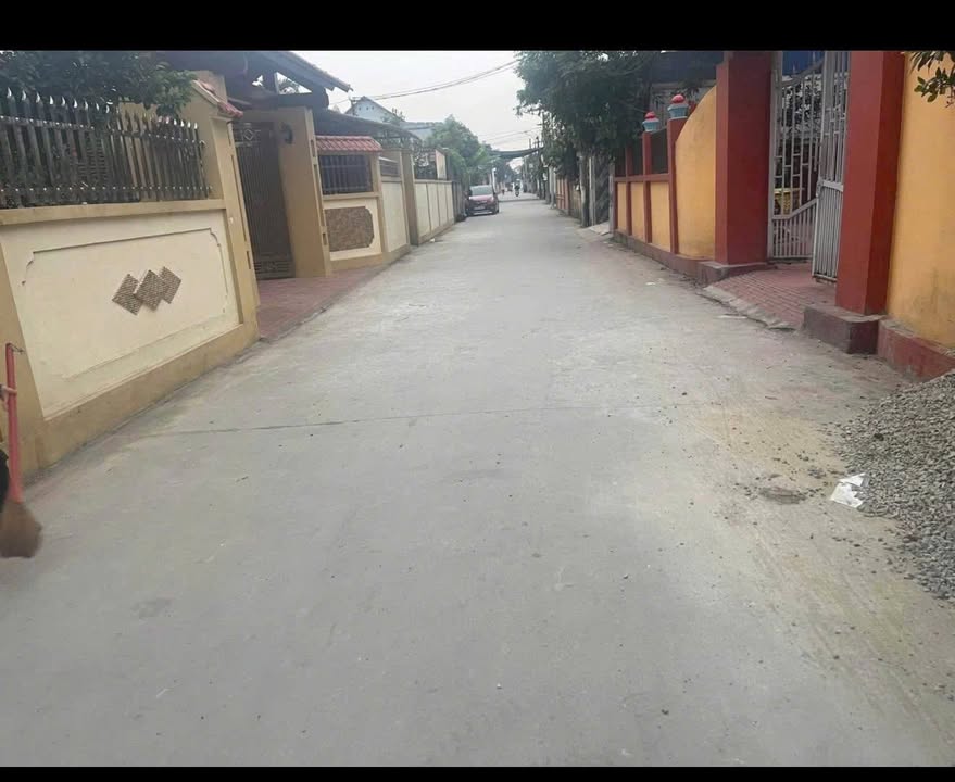 Nhà ở Đoàn Dũng Thái Sơn An Lão 133m² giá chỉ 1 tỷ - Đường thông, gần chợ