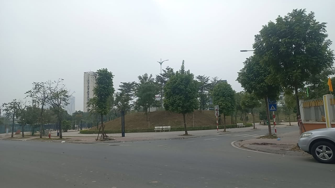 Đất nền Ngọc Thụy Long Biên 171m² giá thỏa thuận - Ô tô tránh, kinh doanh sầm uất!