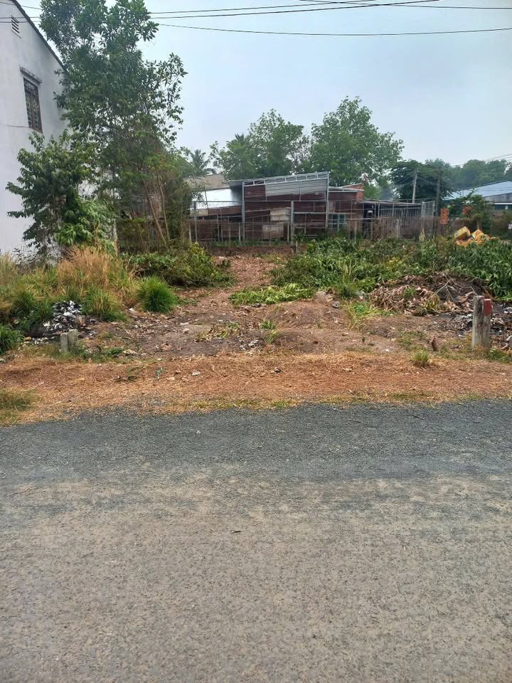 Đất thổ cư 112m² Hẻm 34 Trần Phú, Long Hải - Giá 700 triệu, thương lượng ngay!