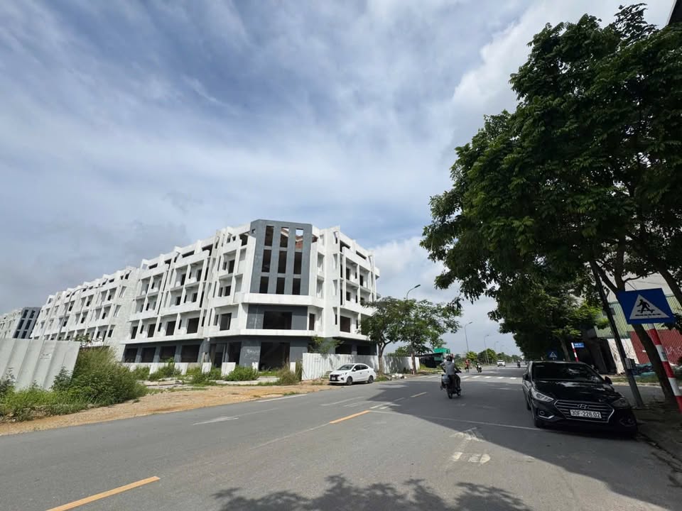 Đất nền Trâu Quỳ Gia Lâm 80m² giá 13 tỷ - Đầu tư sinh lời ngay!