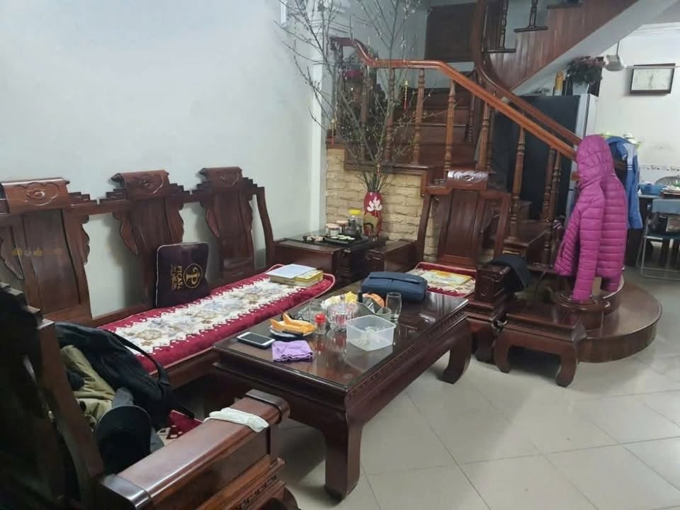 Nhà phố Hồ Tùng Mậu 56m² giá thỏa thuận - Vị trí đắc địa, tiện ích đầy đủ!