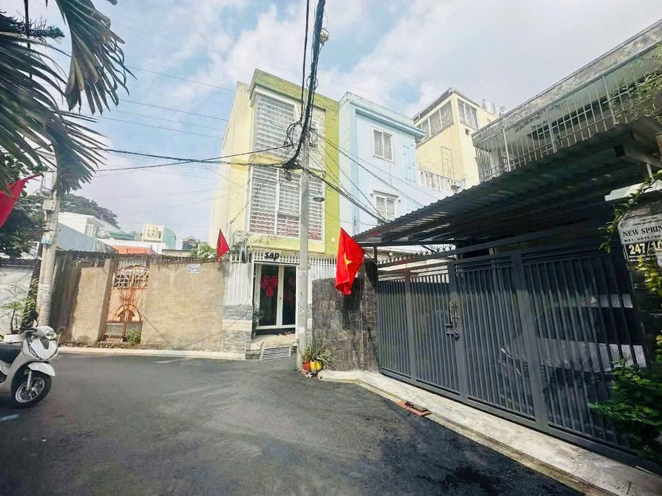 Nhà phố Phú Nhuận 90m² giá 6 tỷ - Cơ hội đầu tư hấp dẫn!