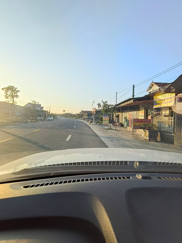 FrontHouse mặt tiền Quốc lộ 8C Cẩm Xuyên 150m² giá 2 tỷ - Kinh doanh sầm uất!