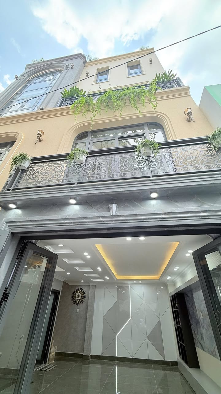 Nhà phố Gò Vấp 50m² giá 7 tỷ - Ô tô vào tận cửa, Full nội thất!