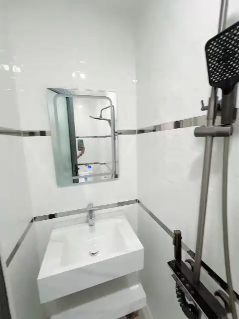 Căn hộ 1PN Lạc Long Quân, Quận 11 - Không gian sống thoáng đãng, an ninh 24/7!