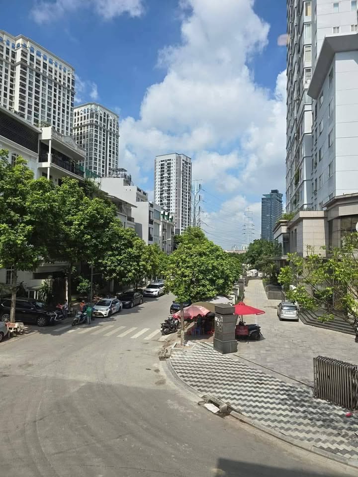 Nhà 5 tầng Phú Thượng 50m² giá 1 tỷ - Chính chủ bán gấp!