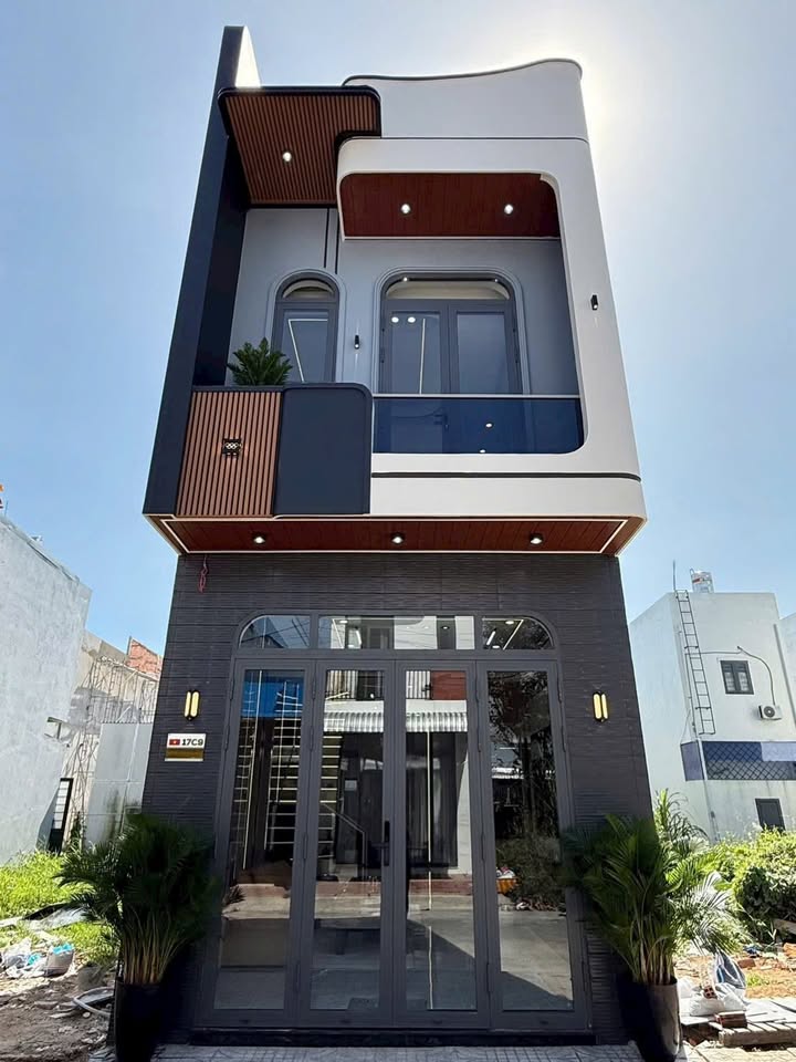 Nhà trệt lầu mới 62m² tại KDC Phú An, 3.79 tỷ - Full nội thất, tiện nghi sẵn sàng ở!