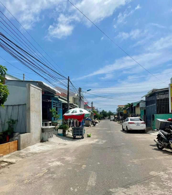 Nhà bán Phú Tài, Phan Thiết 80m² giá 1.65 tỷ - Vị trí thuận lợi gần chợ