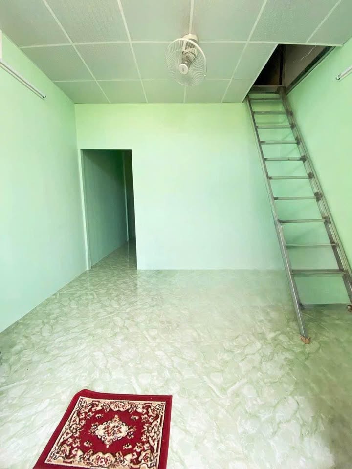 Nhà hẻm 7 Vàm Trư, Vĩnh Quang, Rạch Giá 80m² giá 850 triệu - Ô tô đậu trước nhà!