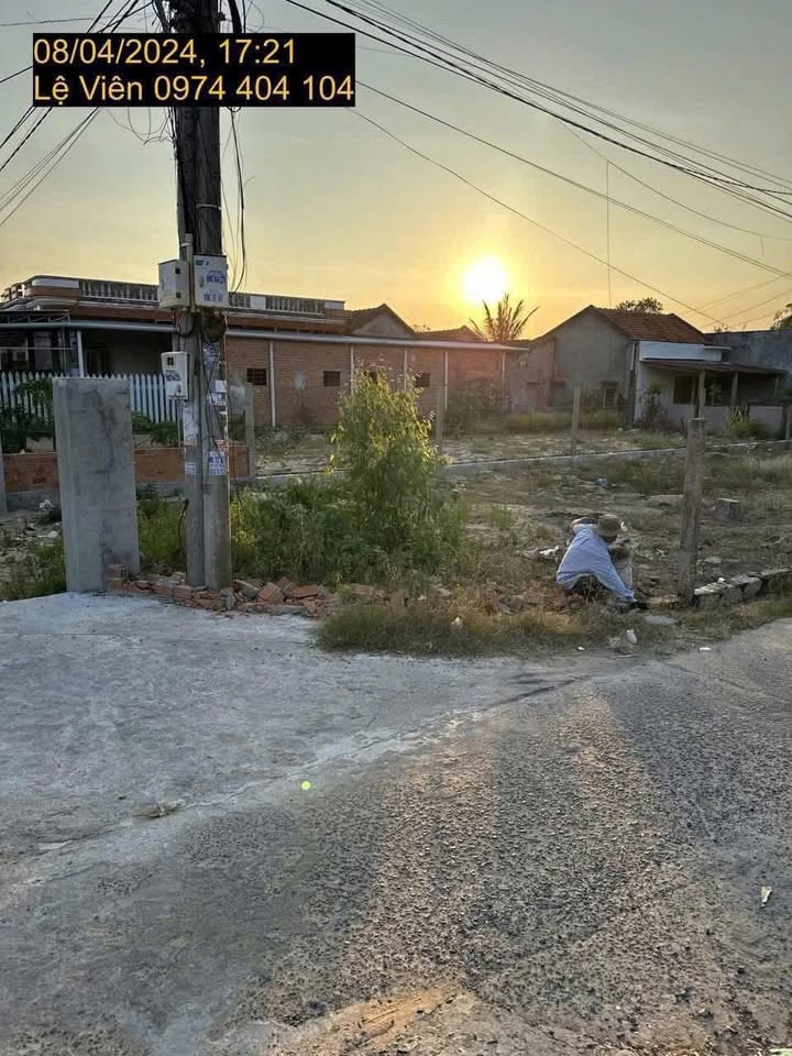 Đất nền Phước Lâm, Đông Hòa 225m² giá 300 triệu - Cơ hội đầu tư tốt!