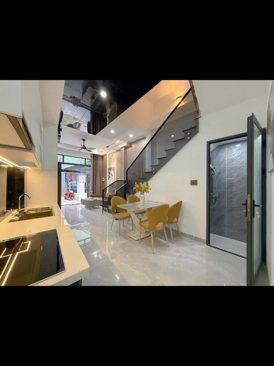 Nhà đẹp 3 tầng tại Lê Đình Lý, Hải Châu 60m² giá 5 tỷ - Sẵn sàng vào ở!