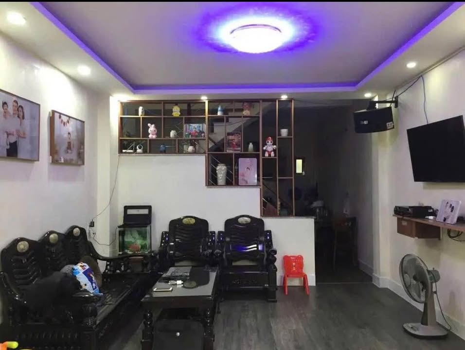 Nhà 2 tầng Đồng Hoà Kiến An 40m² giá 1.7 tỷ - Cơ hội vàng cho ai cần nhà ngay!