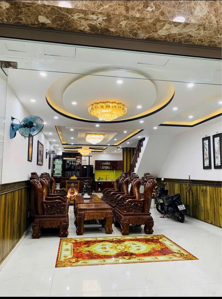 Nhà 3 tầng mặt tiền khu đô thị An Phú Sinh 100m² giá 4 tỷ - Sang trọng, nội thất xịn!