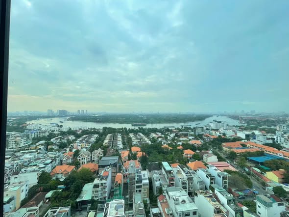 Căn hộ 3 phòng ngủ The Vista An Phú 140m² giá 13 tỷ - Sổ hồng đầy đủ!