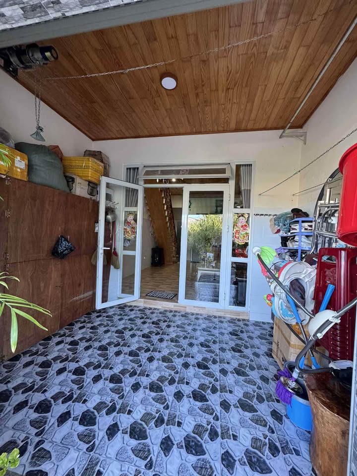 Nhà nhỏ xinh phường 10 Đà Lạt 110m² giá 2.1 tỷ - Gần hồ Xuân Hương!