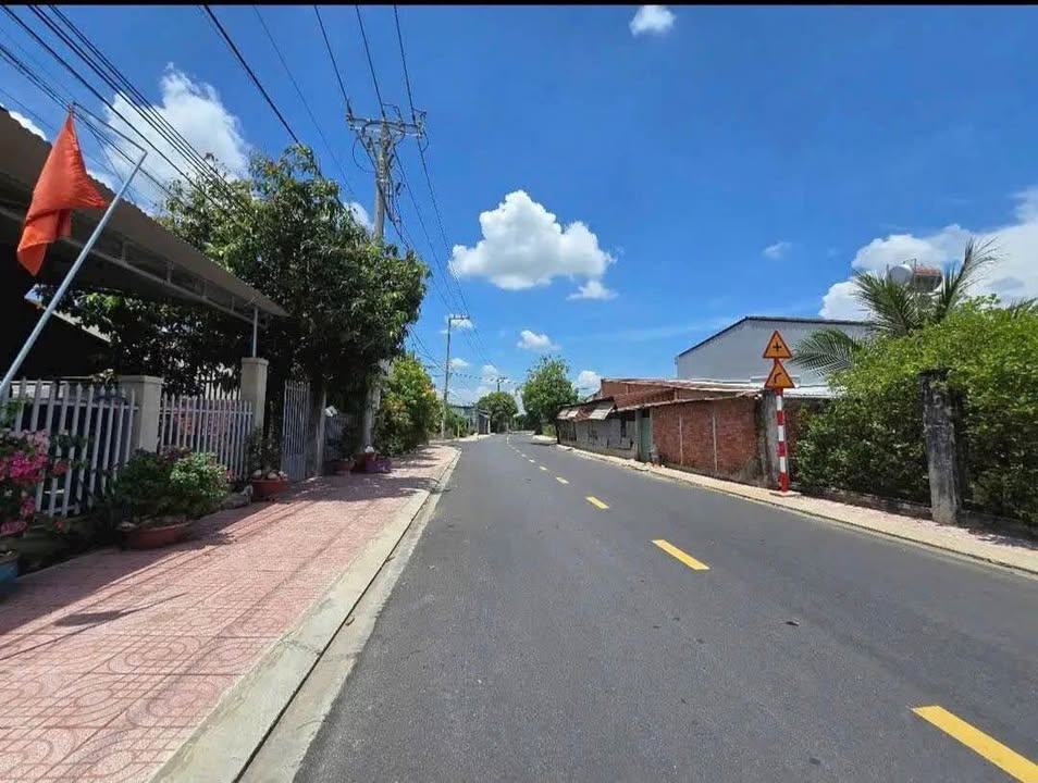 Bán đất nền đường Điện Biên Phủ, Tây Ninh 261m² - Sổ hồng riêng, giá tốt!