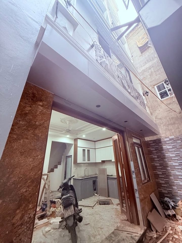 Nhà 5 tầng Xuân Đỉnh 30m² giá thỏa thuận - Nhà mới ở ngay, ô tô tránh gần!