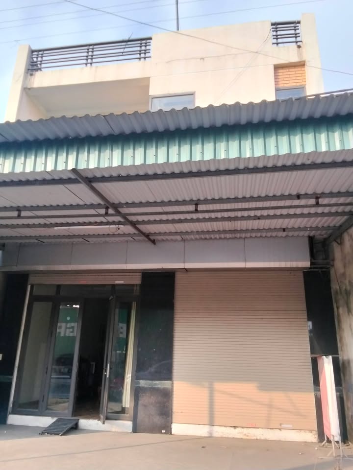 Nhà 2 tầng mặt đường 18A, Quảng Yên 142m² - Chính chủ bán gấp!