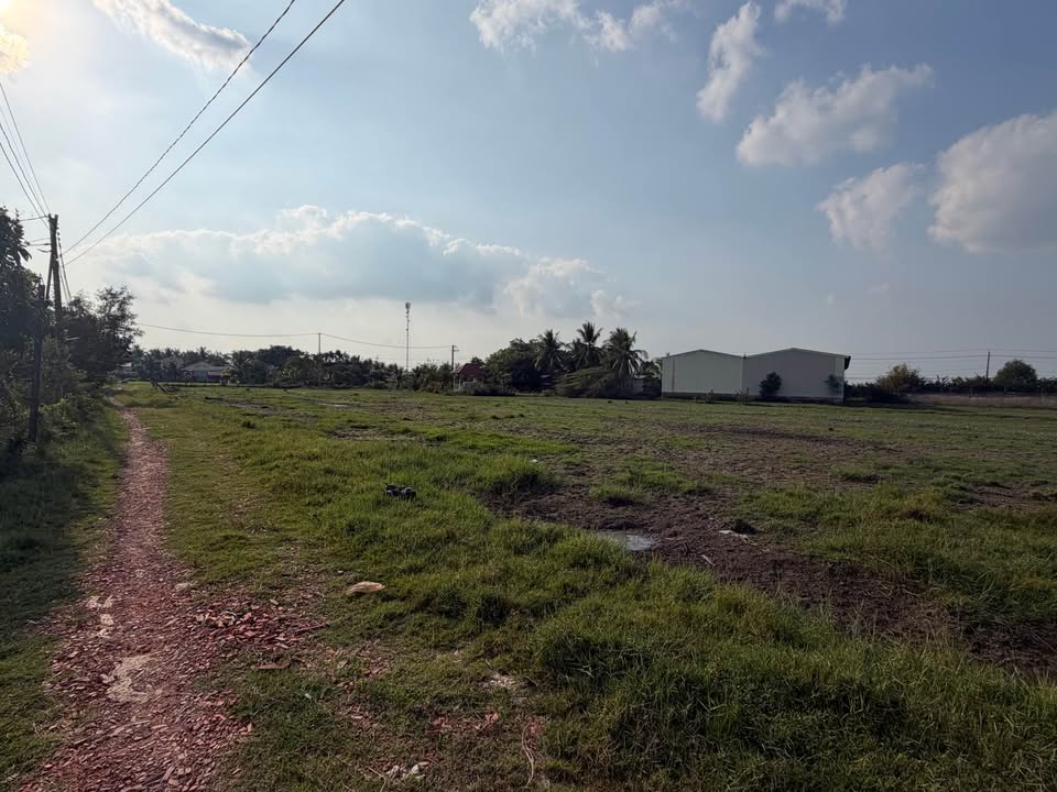 Đất nền Bình Hòa Bắc, Đức Huệ, Long An 2000m² giá 830 triệu - Đầu tư lý tưởng!