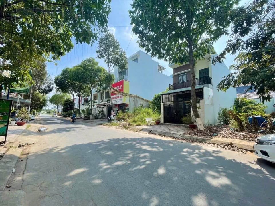 Đất nền KDC Hồng Phát, Cần Thơ 101.5m² giá 5.2 tỷ - Sổ hồng chính chủ!