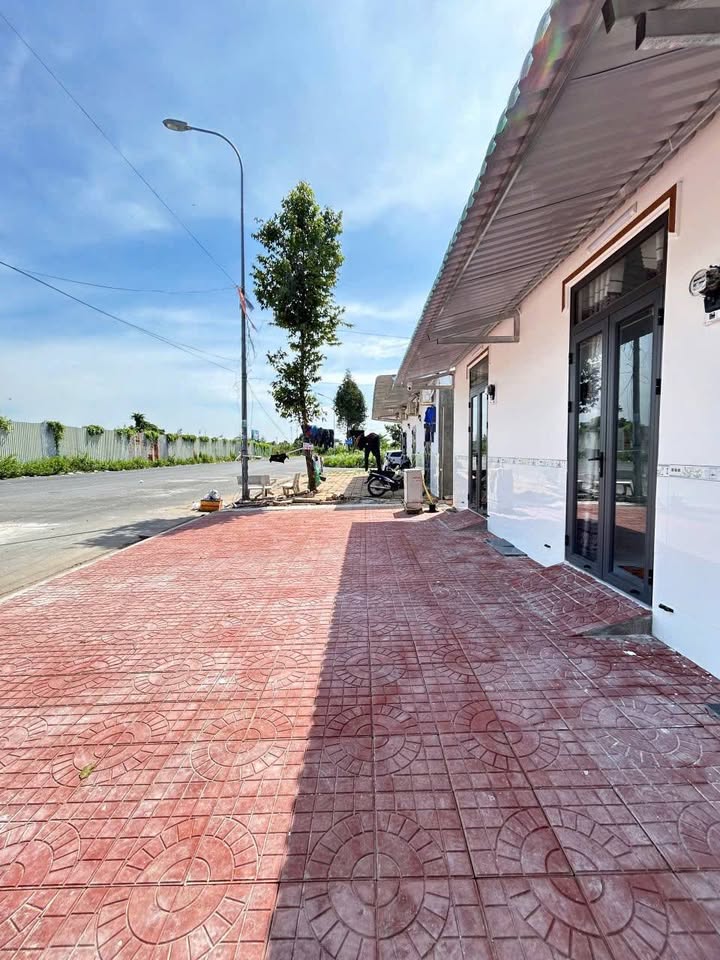 Cho thuê phòng mặt tiền KDC Hưng Phú 1 26m² giá 2.4 triệu - An ninh, tiện ích đầy đủ!