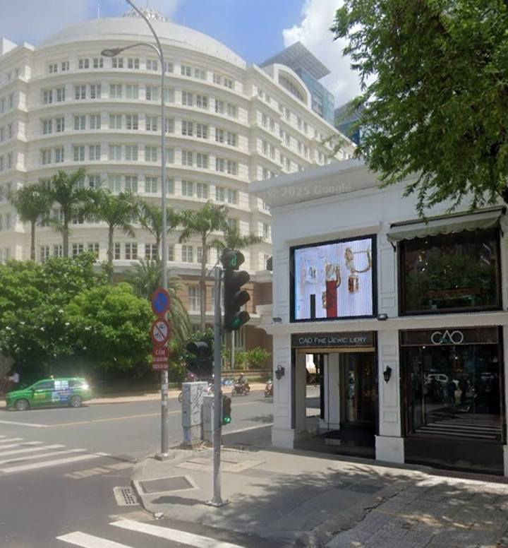 FrontHouse cho thuê tại Bến Nghé, Quận 1, diện tích 285m² - Vị trí đắc địa kinh doanh sầm uất!