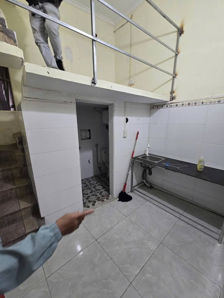 Nhà cho thuê 2 tầng tại Vũ Hựu, Hải Dương - Giá chỉ 4 triệu/tháng!