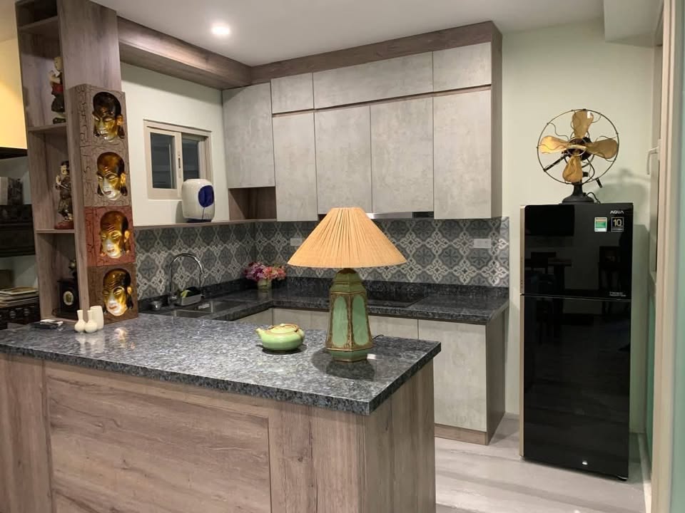 Căn hộ 2 phòng ngủ tại Nghi Tàm, Tây Hồ 80m² - Không gian sống hiện đại, tiện nghi!