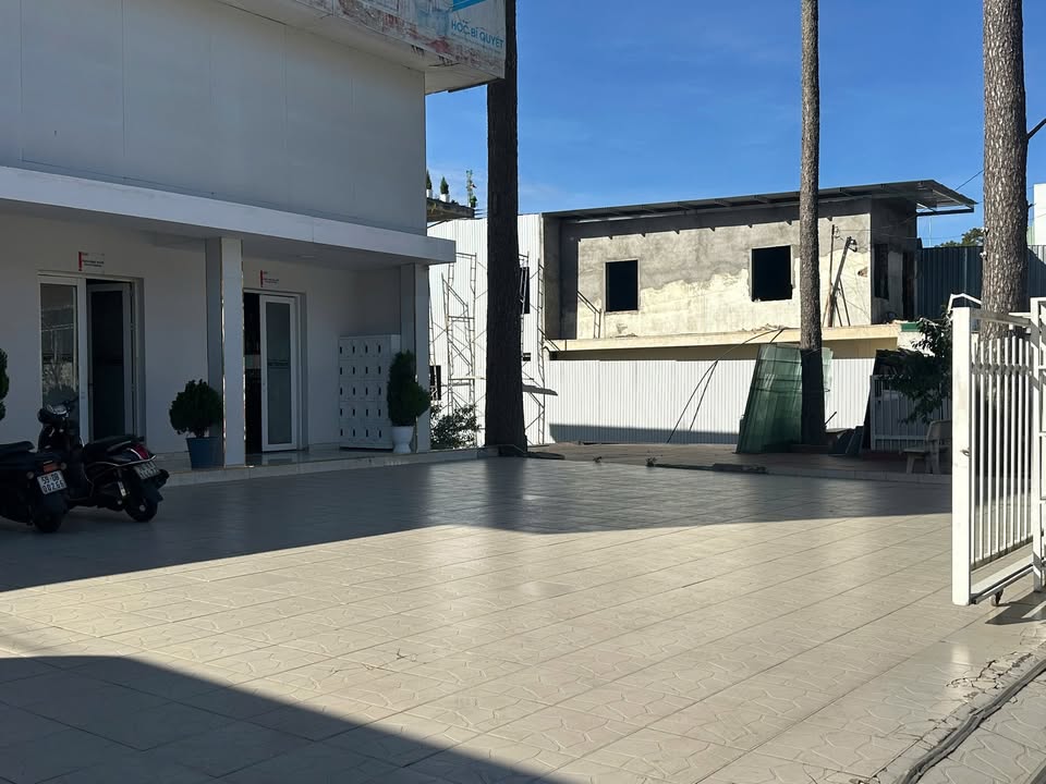 Mặt bằng cho thuê tại số 60 Hùng Vương, Đà Lạt - Vị trí đắc địa cho kinh doanh!