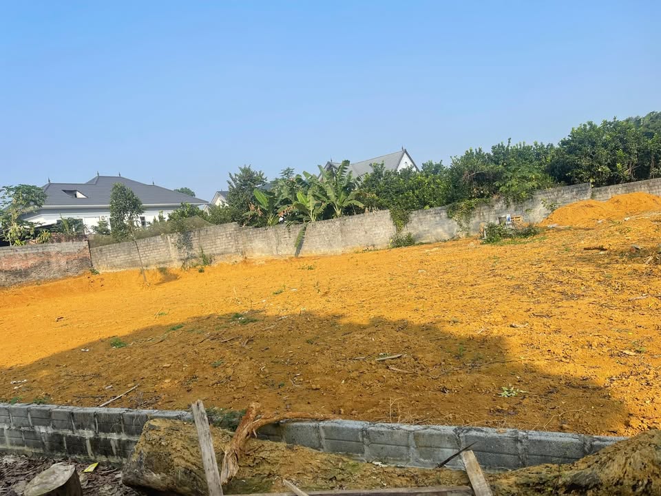 Đất nền Quốc Oai 224m² - Sổ đỏ chính chủ, giá thỏa thuận!