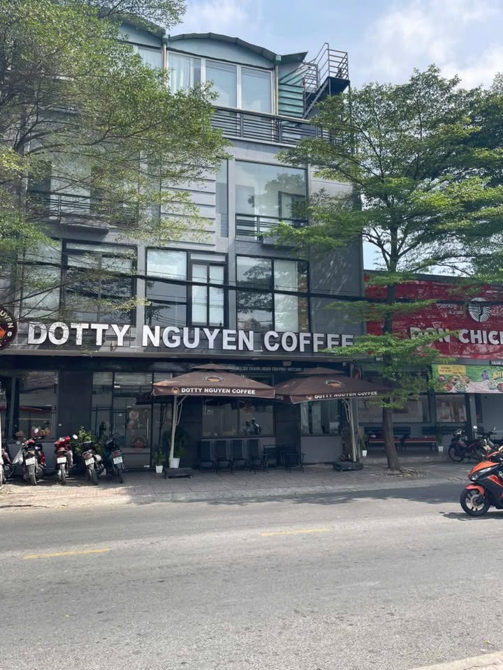 Mặt tiền kinh doanh 136 Chế Lan Viên, Q. Tân Phú 70m² giá 12.5 tỷ - Cơ hội đầu tư vàng!