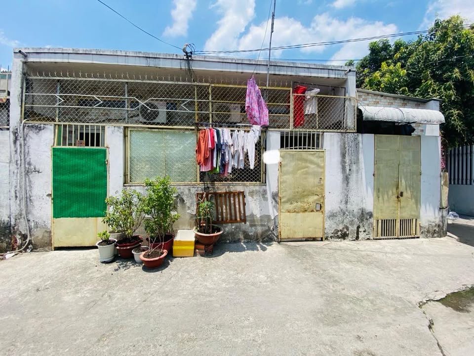 Nhà góc 2 mặt tiền Hẻm xe hơi Đường Số 2, Hiệp Bình Phước, Thủ Đức 130m² giá 7.6 tỷ - Cơ hội đầu tư sinh lời!