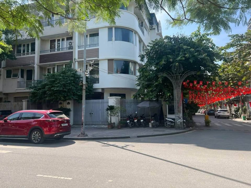 Nhà liền kề Dương Nội 145m² giá 42 tỷ - Lô góc kinh doanh đỉnh cao!