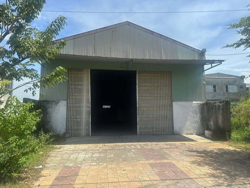 Đất nền Điện Ngọc 200m² giá 6.5 tỷ - Tặng kèm nhà kho 200m²!