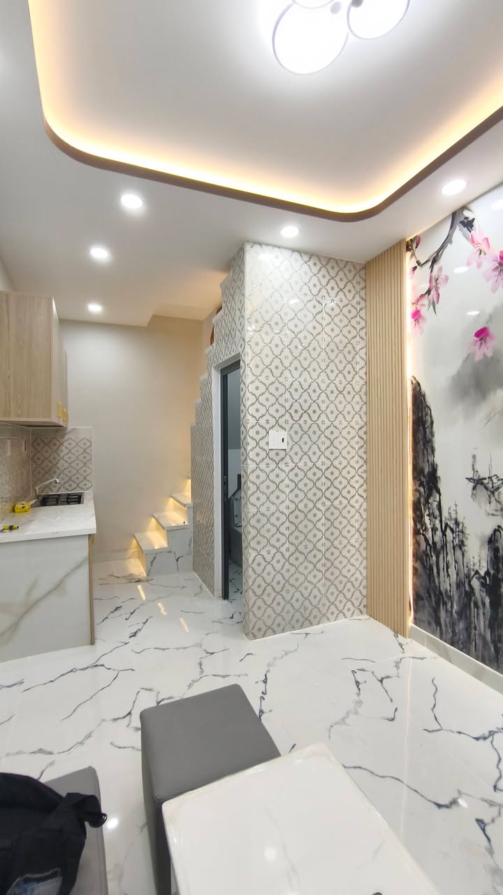 Nhà phố Xóm Đất Quận 11 15m² giá 2.86 tỷ - Nhà mới ở ngay!