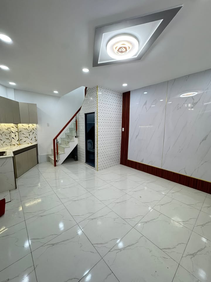 Nhà hẻm 239 Bà Hom, Quận 6, 23.1m² giá 2.68 tỷ - Hẻm thông thoáng, vị trí đắc địa!