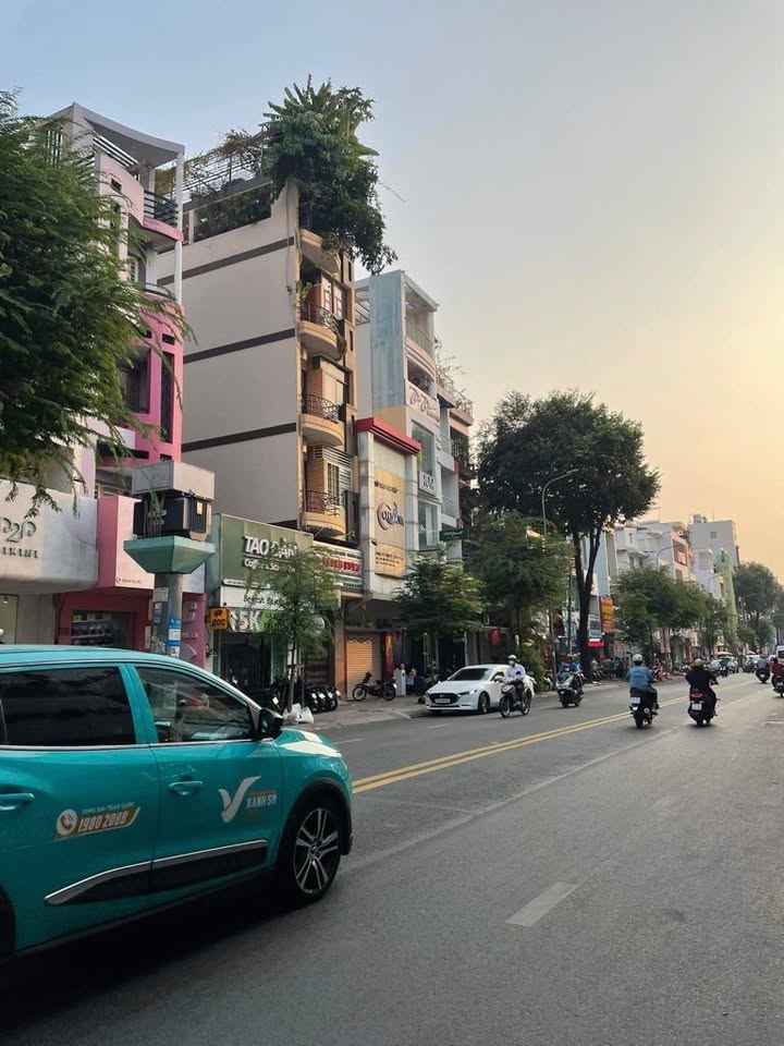 FrontHouse đường Võ Văn Tần, quận 3, diện tích 90m² giá 65 tỷ - Chính chủ, phong thủy đẹp!