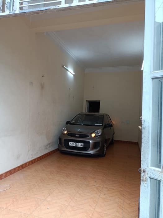 Nhà Phúc Đồng 54m² giá 6.25 tỷ - Ô tô tránh, gần sân golf!