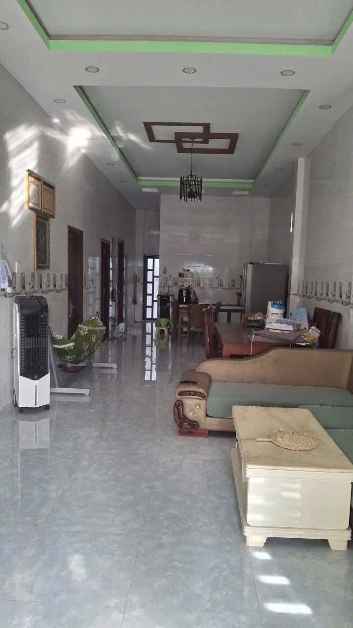 Nhà mặt tiền ấp Bình Tạo, Trung An, Mỹ Tho 168m² - Cho thuê ngay với nội thất đầy đủ!