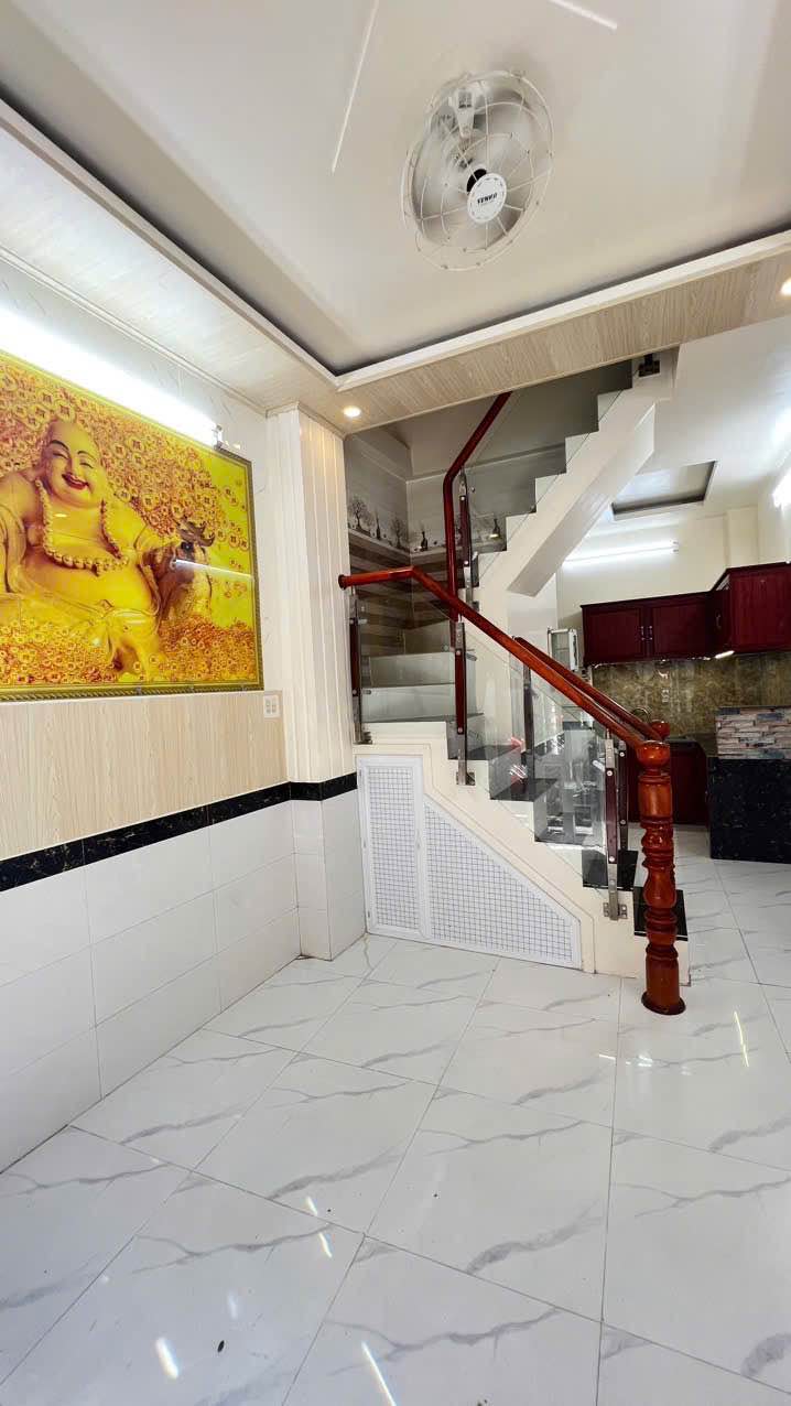 Nhà trệt lầu hẻm 108 Phạm Ngũ Lão 20m² giá 1.5 tỷ - Sẵn sàng vào ở!