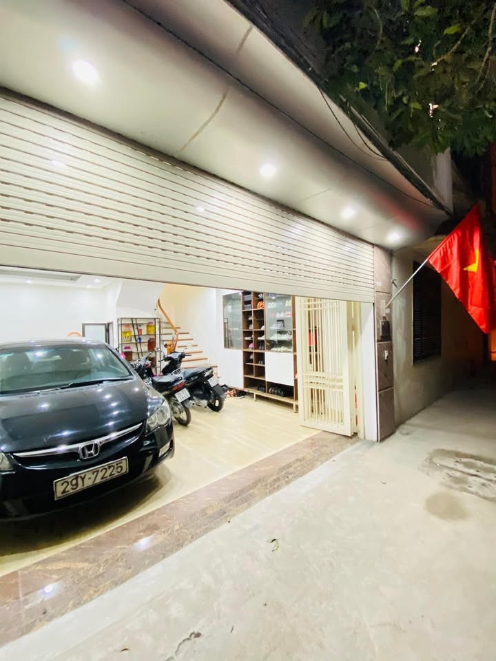 Nhà riêng Võng Thị Tây Hồ 42m² giá 17 tỷ - Kinh doanh tốt, ô tô vào nhà!