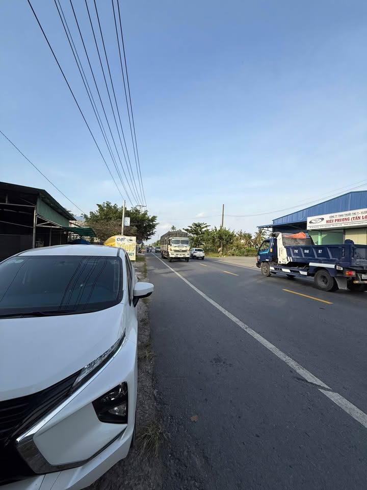 Đất QL60 Mới, Thị Trấn Mỏ Cày 500.7m² - Vị trí đắc địa, giá chỉ 2.3 tỷ!