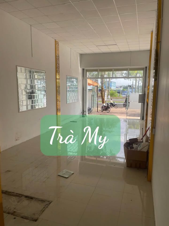 Nhà cho thuê mặt tiền Hàng Dừa, Bảo Lộc 110m² giá 20 triệu - Vị trí đắc địa cho kinh doanh!