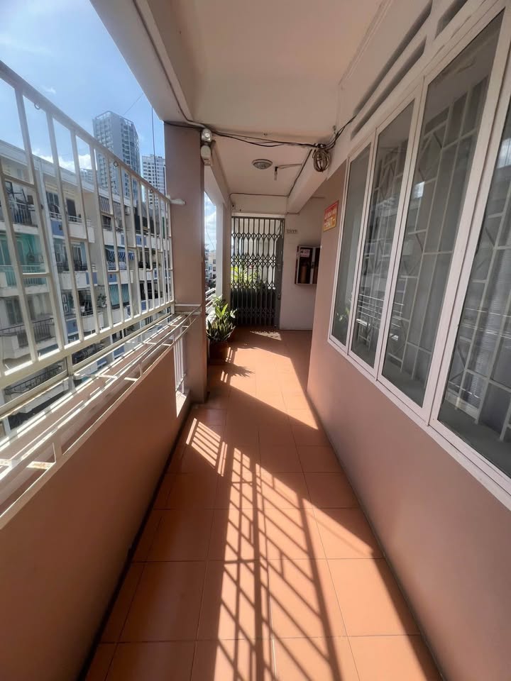 Căn hộ chung cư Chợ Đầm Nha Trang 73m² giá 2.65 tỷ - Vị trí đắc địa, đầy đủ tiện ích!