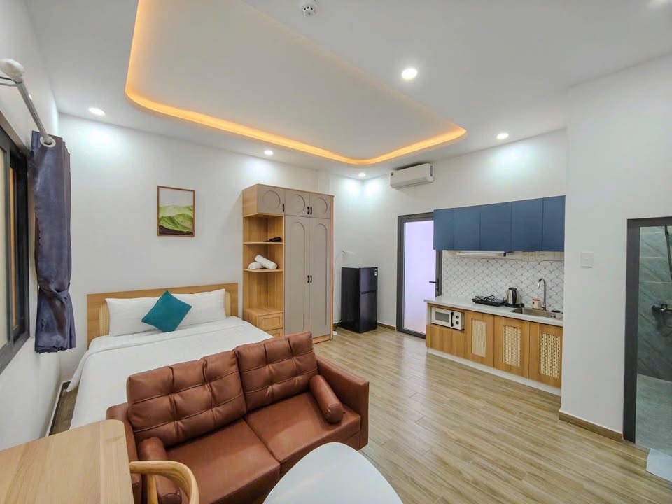 Căn hộ Studio Tân Bình 50m² giá thỏa thuận - Full nội thất sang trọng, gần sân bay!
