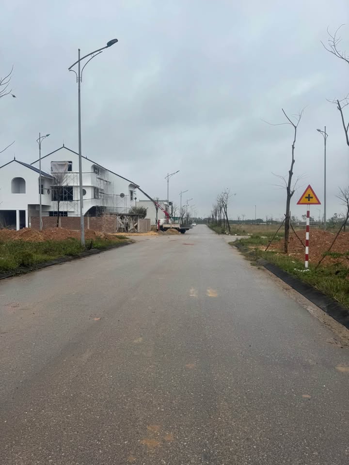 Đất nền dự án ĐNLL tại Đồng Hới 195m² giá 3 tỷ - Tiềm năng tăng giá mạnh!