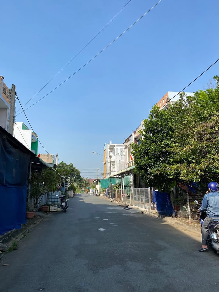 Đất nền KDC Phú An Bến Lức 90m² giá 1.3 tỷ - Mặt tiền đường D13, cơ hội đầu tư hấp dẫn!