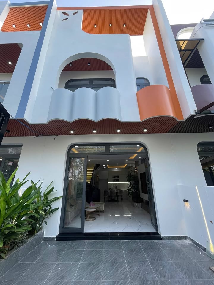 Nhà riêng Cần Đước, Long An 85m² giá 2.55 tỷ - Đầu tư sinh lời ngay!